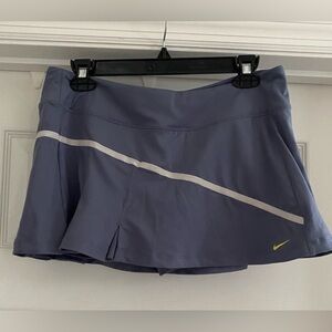 Nike Dri-Fit grey skort size large